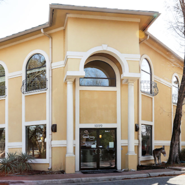 Wired Orthodontics in Austin Lake Creek office exterior